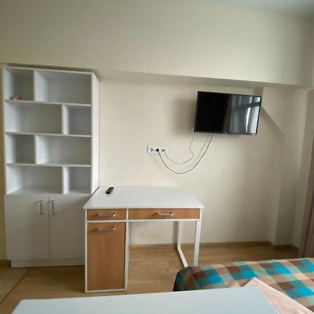 Bysmarthouse Aparthotel Kiev Exteriör bild