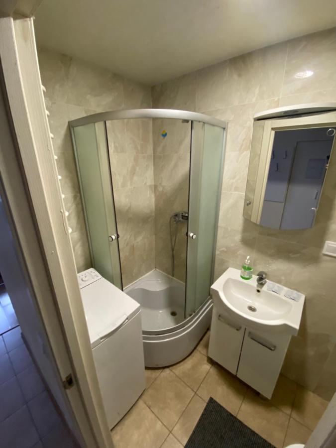 Bysmarthouse Aparthotel Kiev Exteriör bild